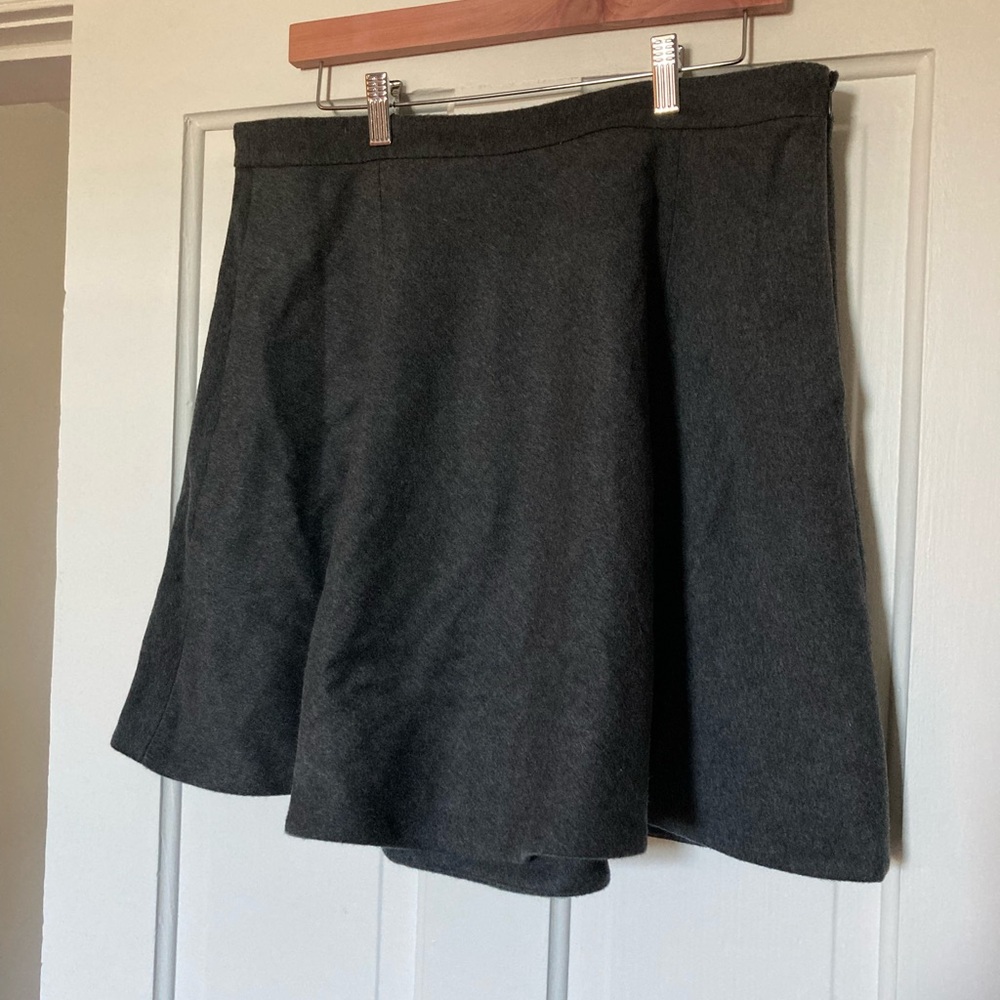 Polo by Ralph Lauren Charcoal Mini Skirt in Size 14